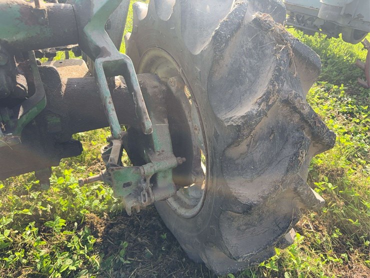 john-deere-420-image-10