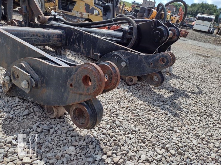 caterpillar-it28g-image-4