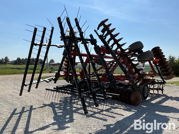 2015-case-ih-375-image-5