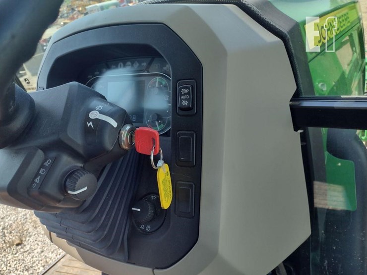 john-deere-5100e-image-9