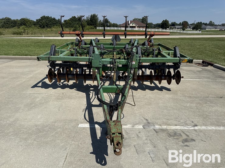 john-deere-714-image-2