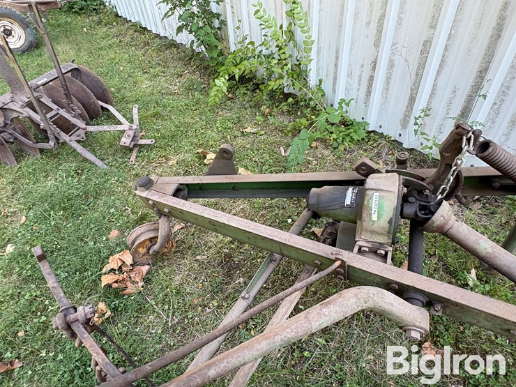john-deere-no.8-image-20