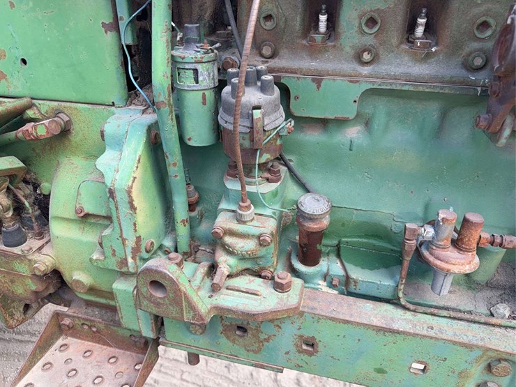 john-deere-3010-image-26