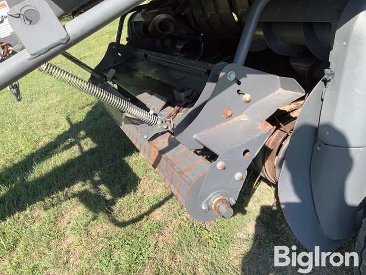2014-massey-ferguson-2270-image-17