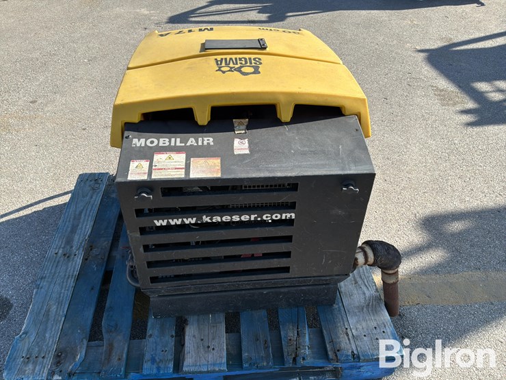 2021-massey-ferguson-730-image-8