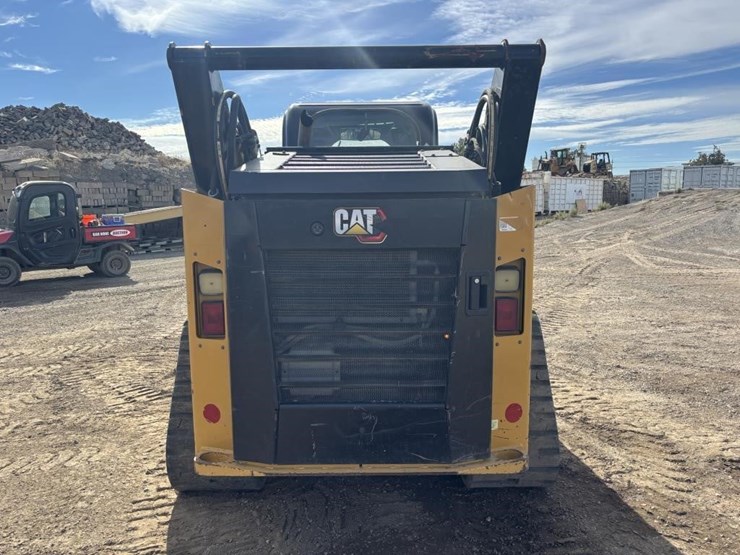 2021-caterpillar-299d3-image-8