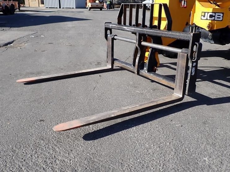 2018-jcb-509-42-image-5
