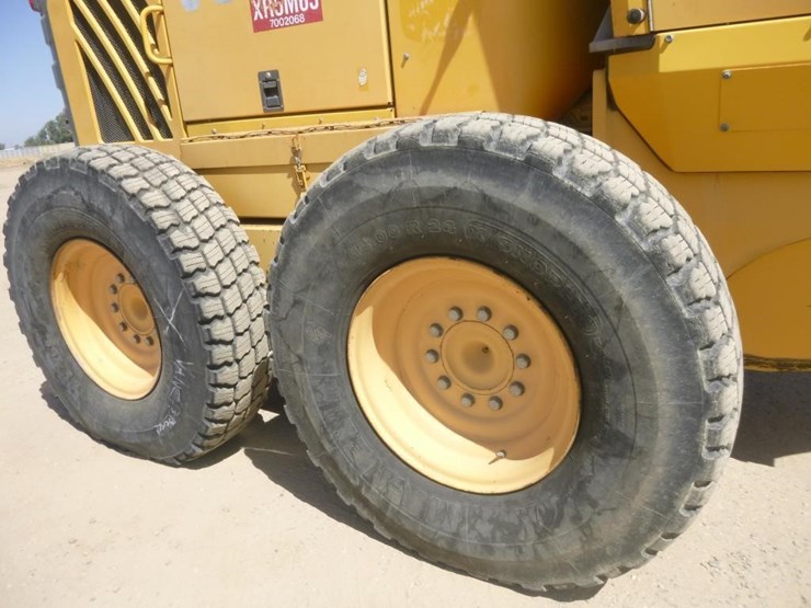 2008-volvo-g930-image-49
