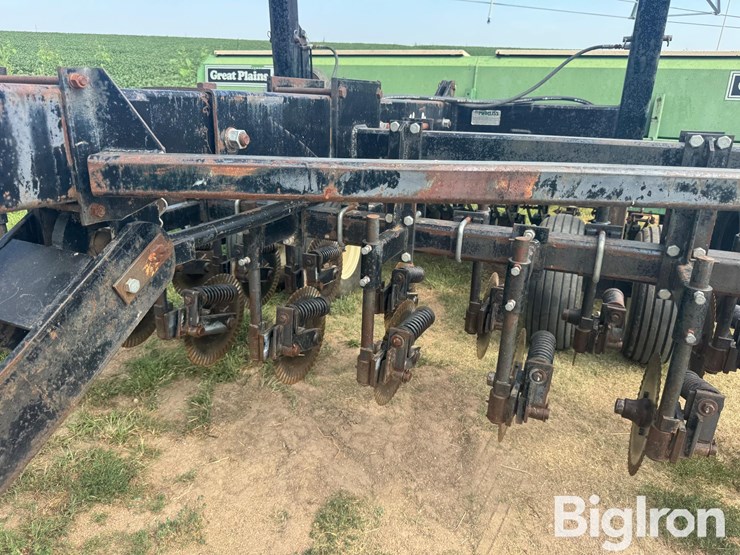 great-plains-solid-stand-15-image-13