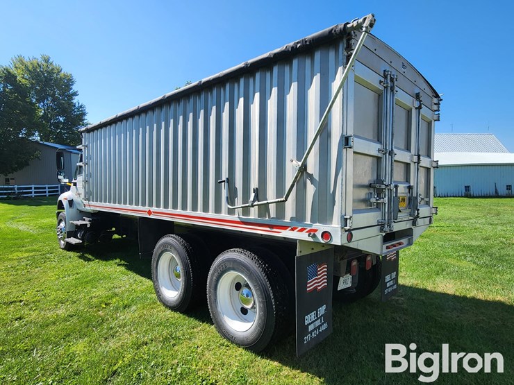 2006-international-durastar-4400-image-7