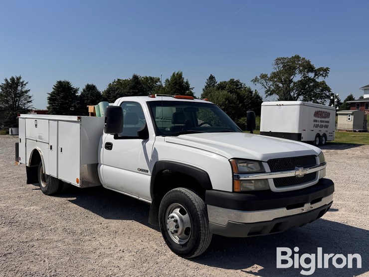 2006-chevrolet-silverado-3500-image-3