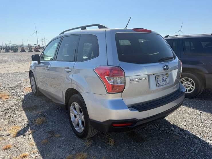2015-subaru-forester-image-4