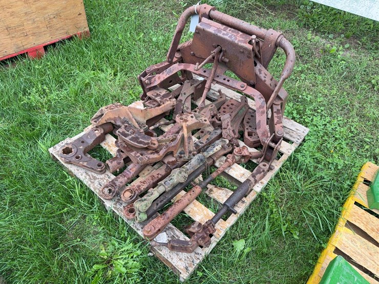 john-deere-yakama-hitch-image-1