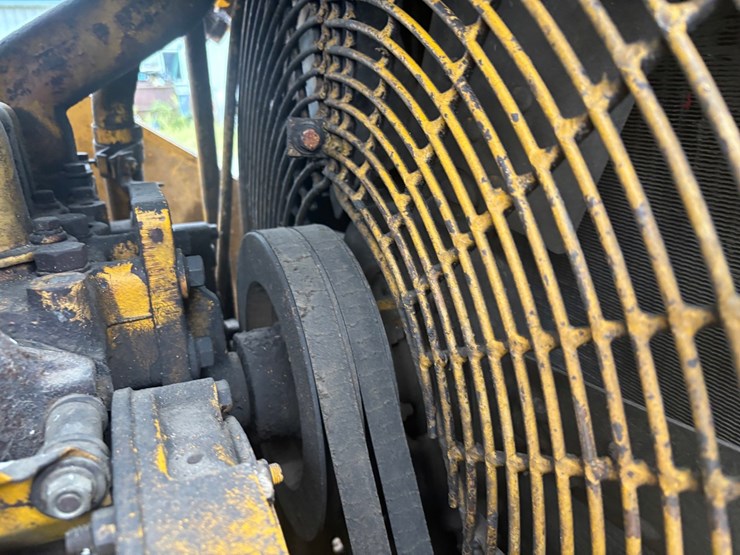 caterpillar-955l-image-32