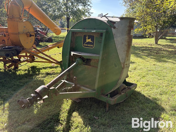 1980-john-deere-66-image-1