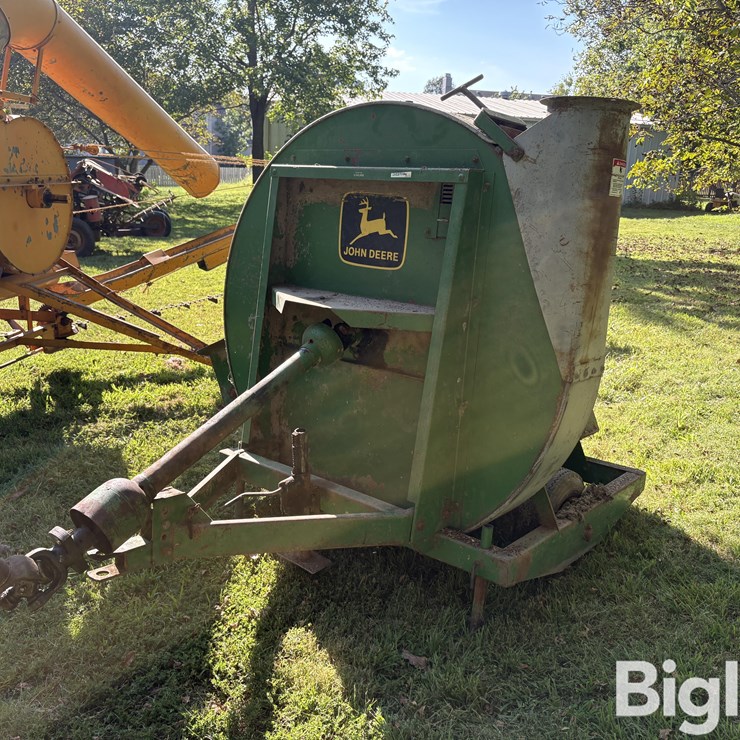 1980 JOHN DEERE 66