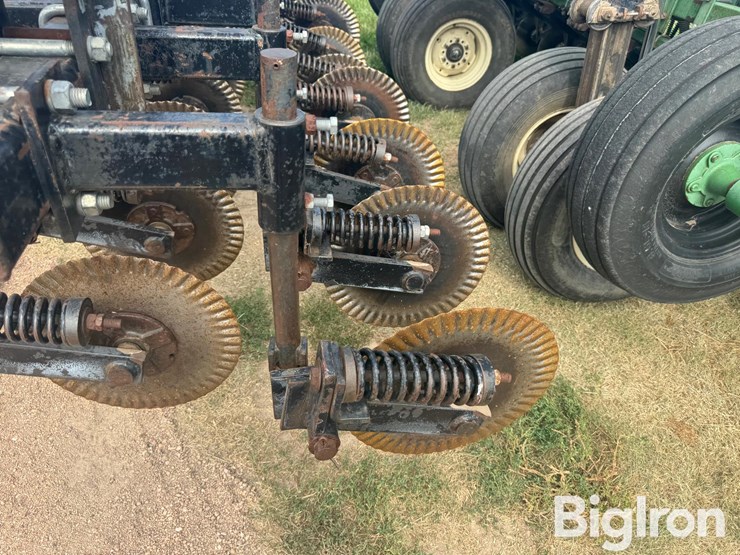 great-plains-solid-stand-15-image-20