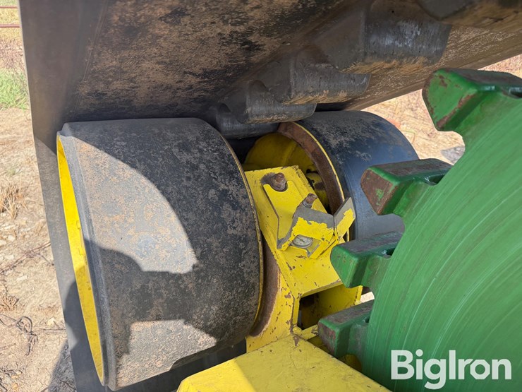 john-deere-s680-image-11
