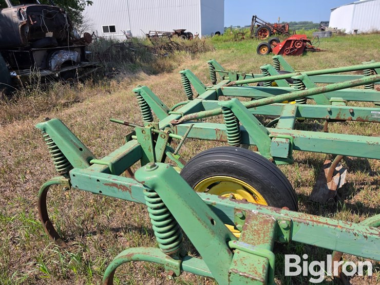john-deere-1610-image-19