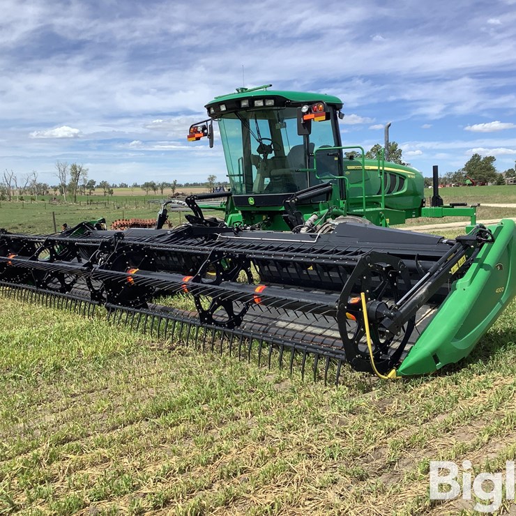 2012 JOHN DEERE W150