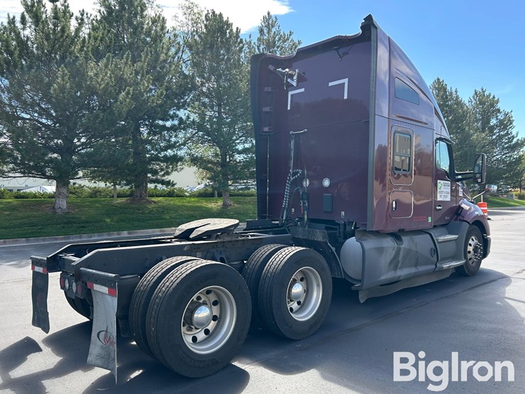 2021-kenworth-t680-image-5
