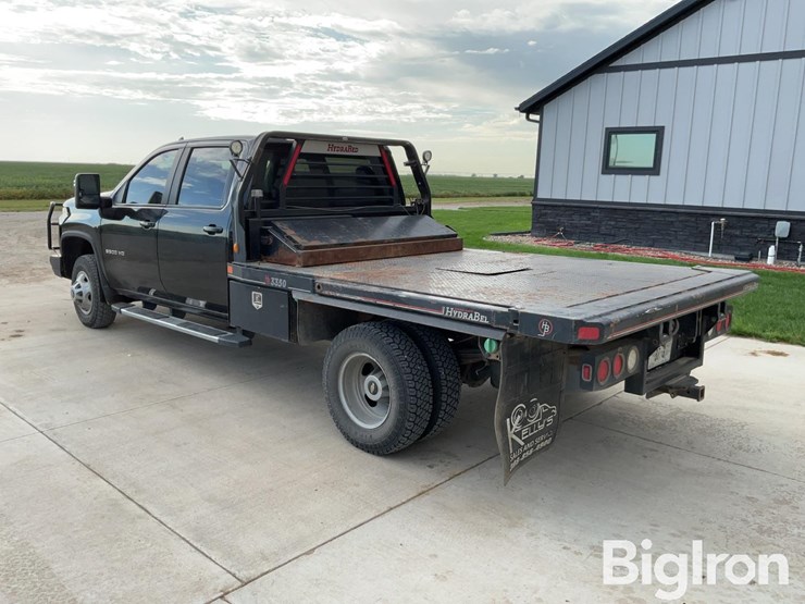 2021-chevrolet-silverado-3500-image-7