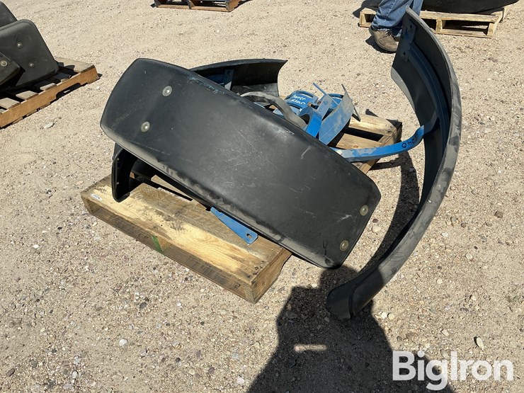 ford-8240-image-7