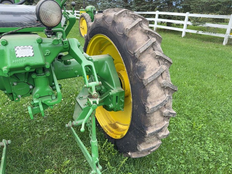 john-deere-420-image-4