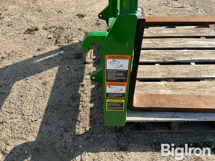 2021-john-deere-48-image-12