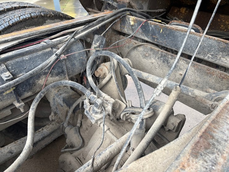 1994-ford-l8000-image-80