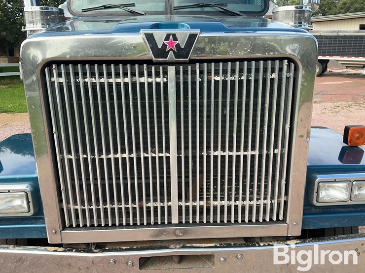 2007-western-star-4900-image-11