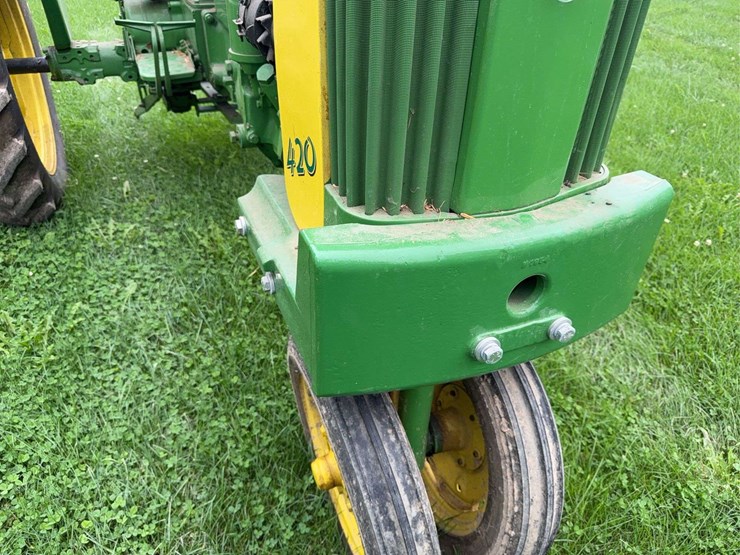 john-deere-420t-image-14