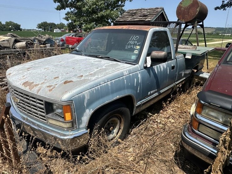 1989-chevrolet-cheyenne-2500-image-1