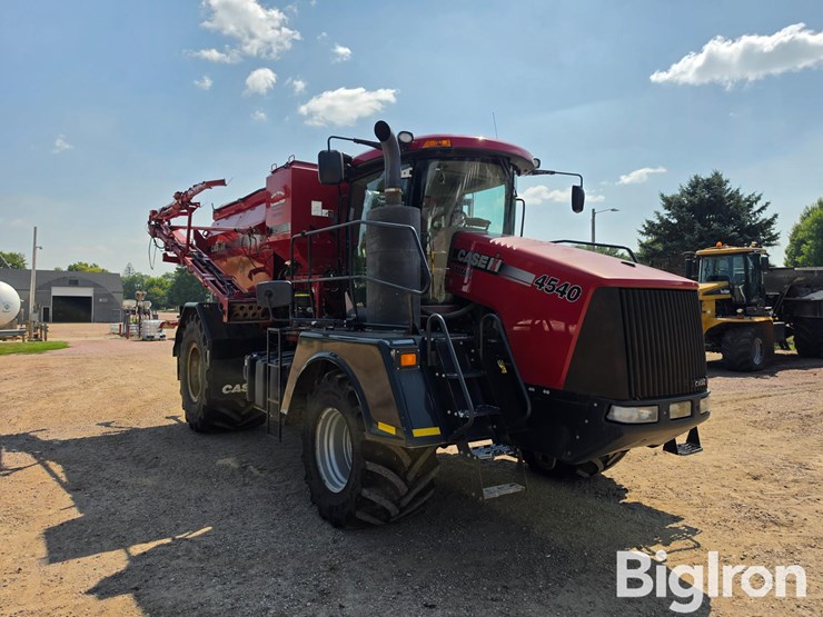 2015-case-ih-titan-4540-image-3