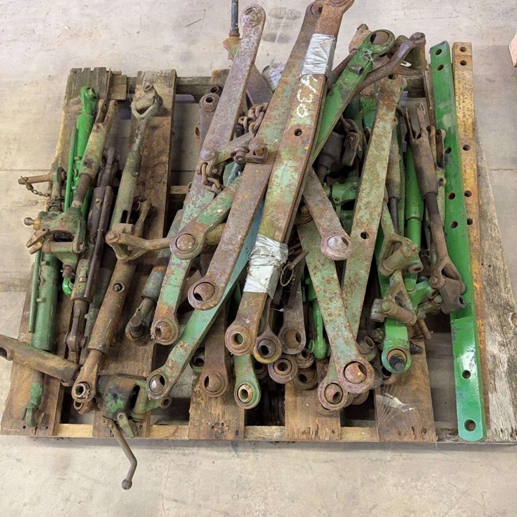John Deere Dubuque 3 Point Hitch Parts
