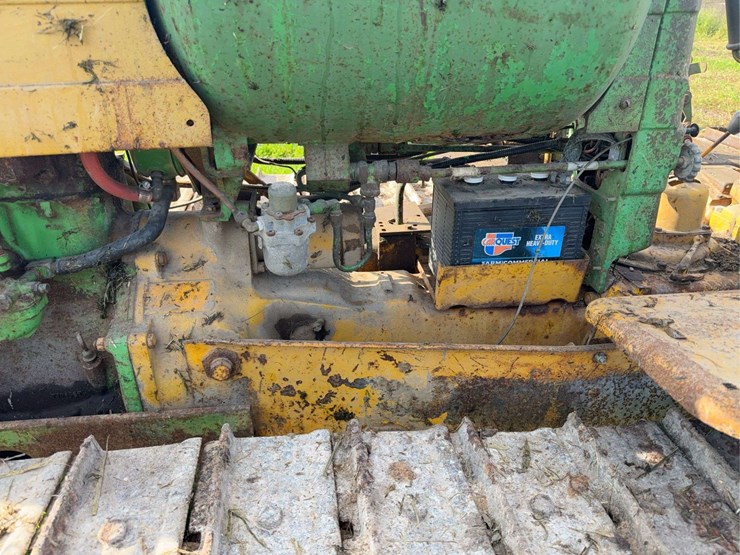john-deere-420c-image-6