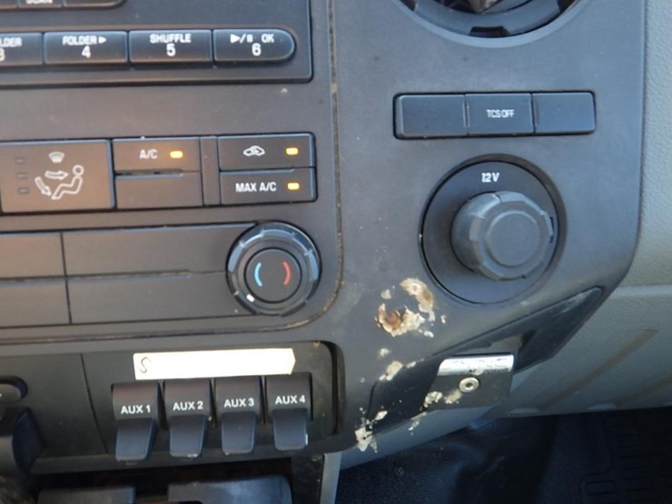 2015-ford-f550-image-37