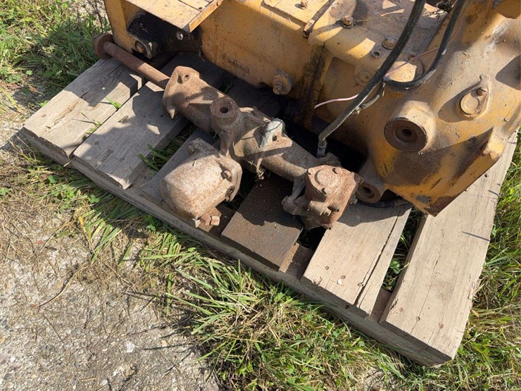 john-deere-440-transmission-image-3