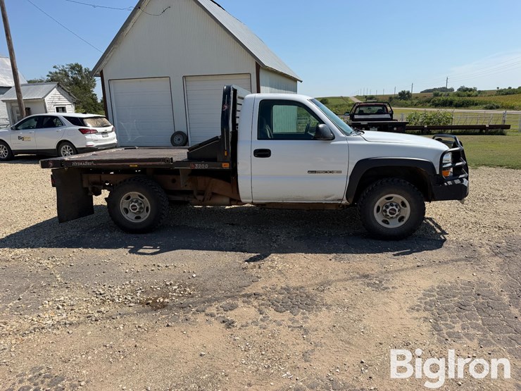 2002-gmc-sierra-2500-image-4