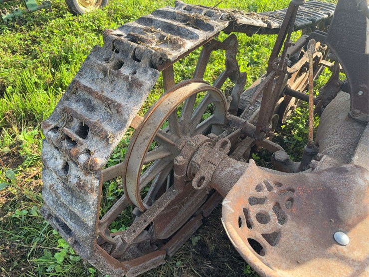fordson-trackson-image-15