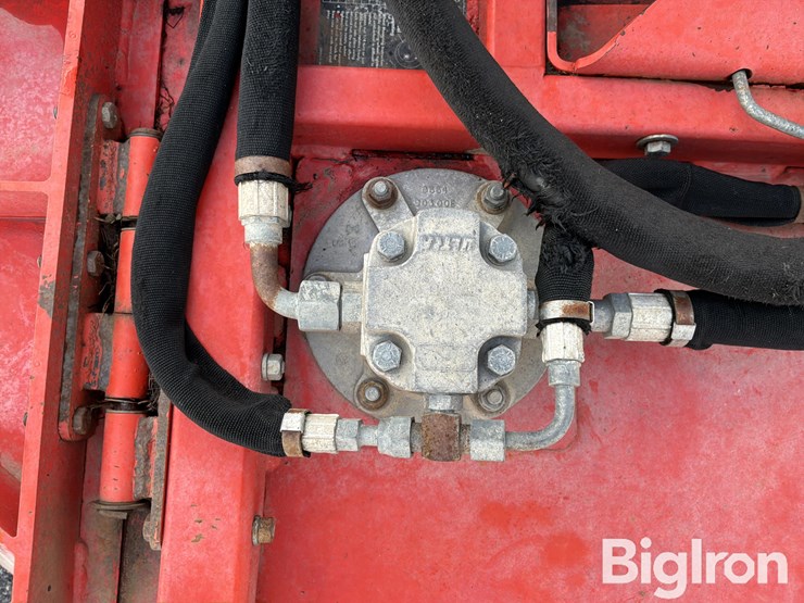 massey-ferguson-730-image-18