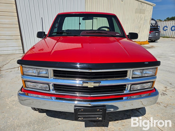 1995-chevrolet-1500-image-2
