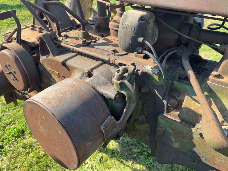 john-deere-b-image-28