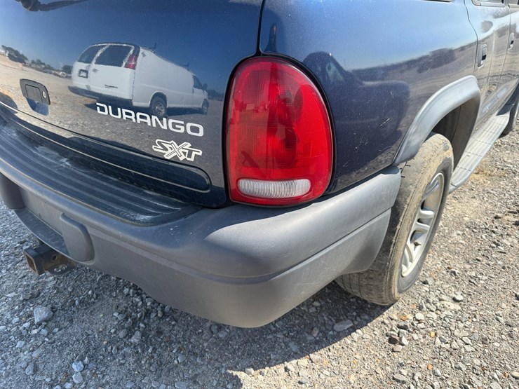 2003-dodge-durango-image-11