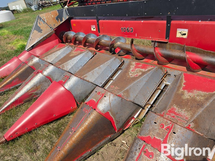 1997-case-ih-1063-image-11