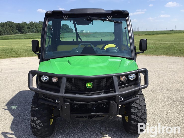 2020-john-deere-2020-image-2