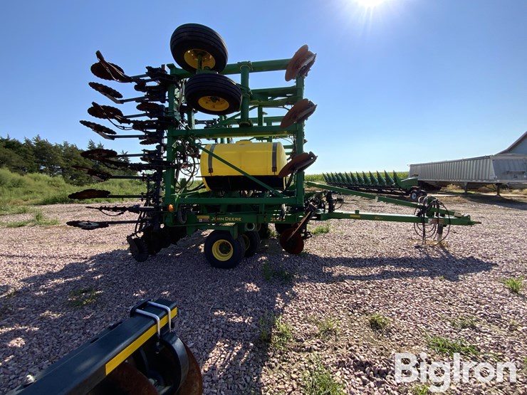 2014-john-deere-2510c-image-4
