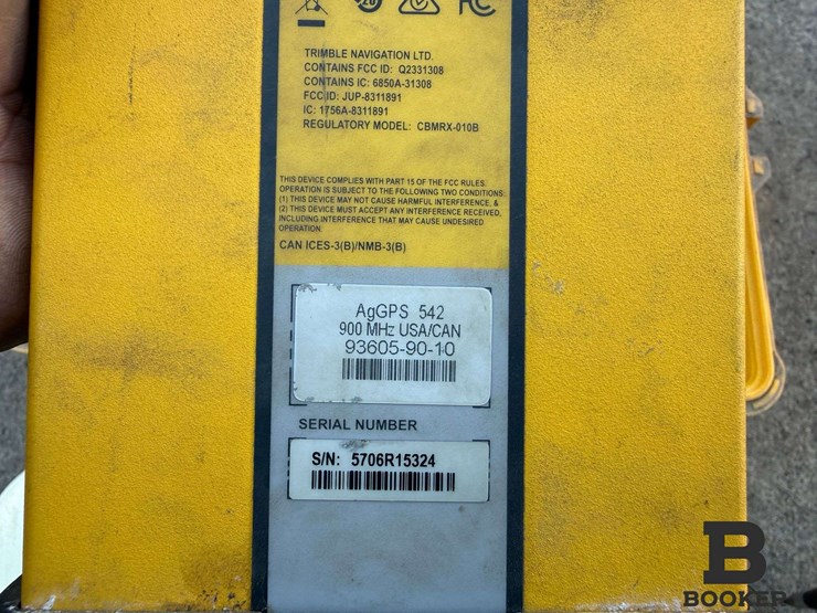 trimble-tmx-2050-monitor,-gnss-receivers-&-base-station-kit-image-4