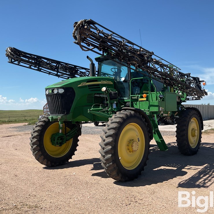 2007 JOHN DEERE 4720