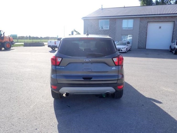 2019-ford-escape-image-6